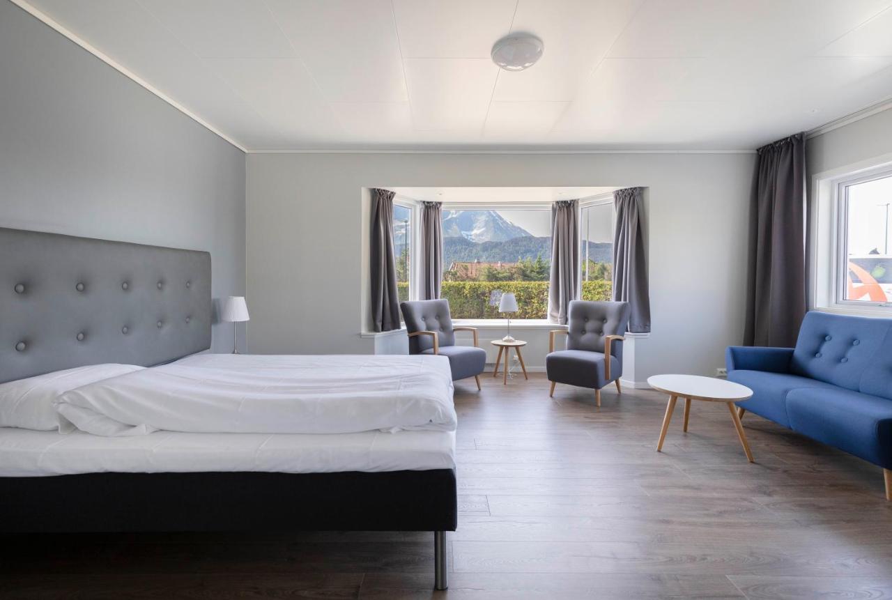 Aursnes Hotell Sykkylven Exterior foto