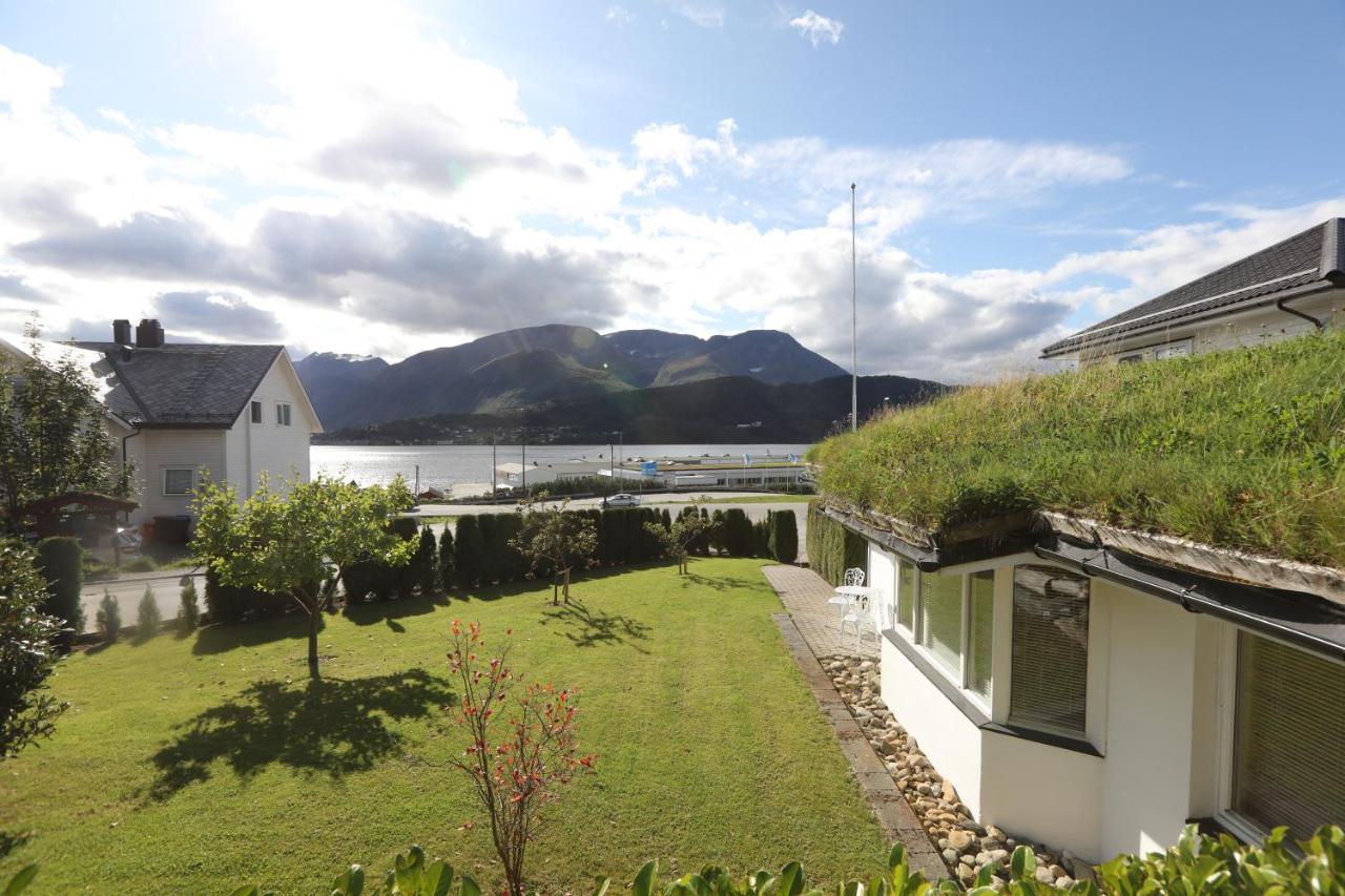Aursnes Hotell Sykkylven Exterior foto