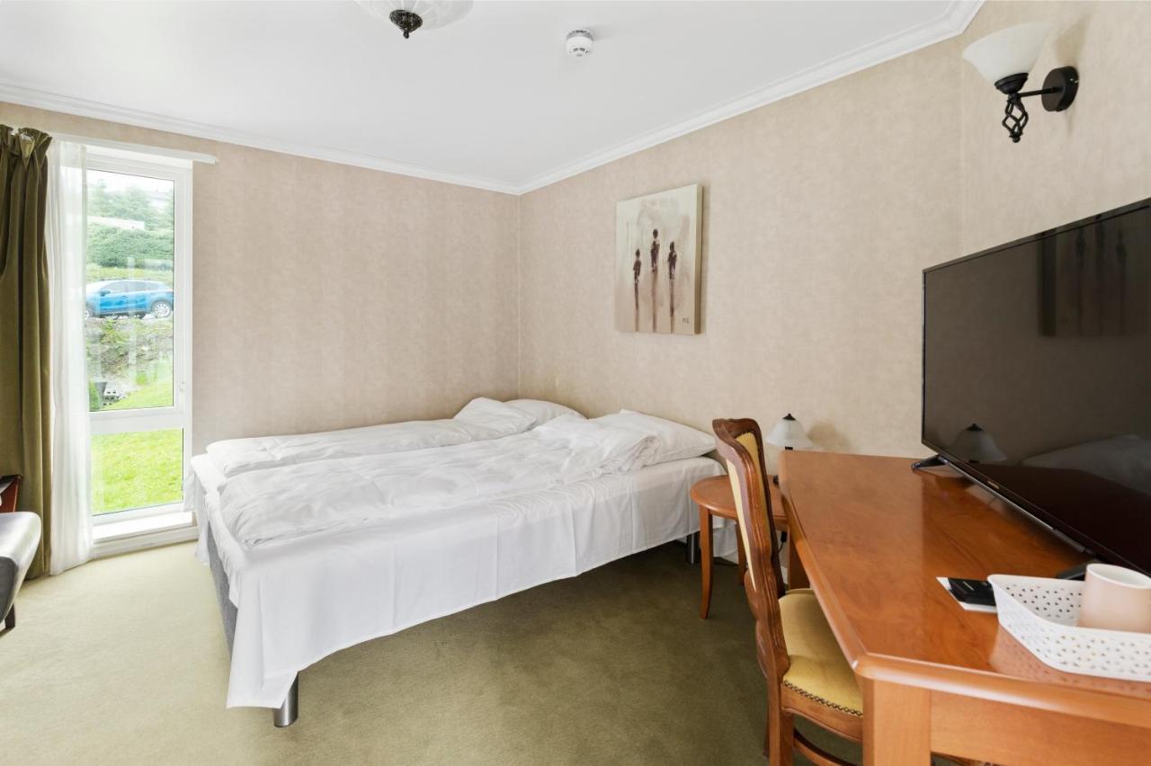 Aursnes Hotell Sykkylven Exterior foto